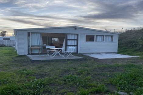 Photo of property in 10a Howe Street, Foxton, 4814