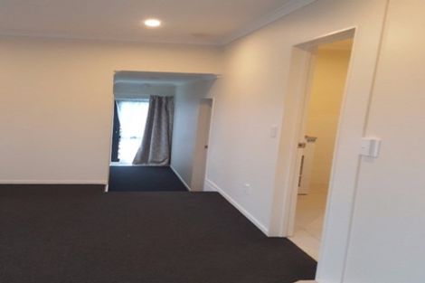 Photo of property in 33a Graeme Avenue, Mangere East, Auckland, 2024