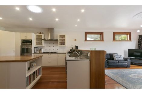 Photo of property in 22 Burnside Street, Waterloo, Lower Hutt, 5011