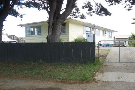Photo of property in 14 Orly Avenue, Mangere, Auckland, 2022