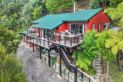 Photo of property in 25a Milton Terrace, Picton, 7220