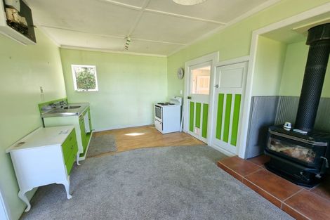 Photo of property in 2187 Coast Road, Barrytown, Greymouth, 7873