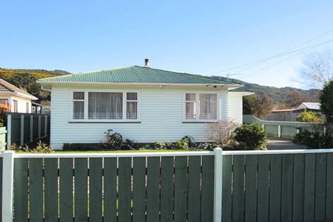 Photo of property in 77 Moohan Street, Wainuiomata, Lower Hutt, 5014