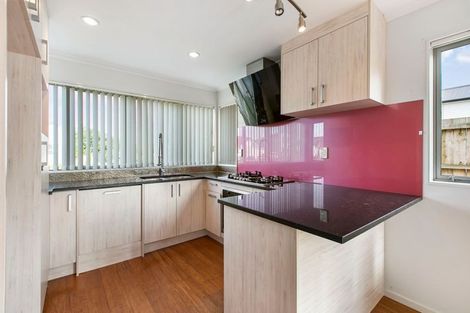 Photo of property in 35 Whekau Drive, Takanini, 2112