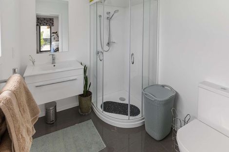 Photo of property in 43a Abraham Crescent, Milson, Palmerston North, 4414
