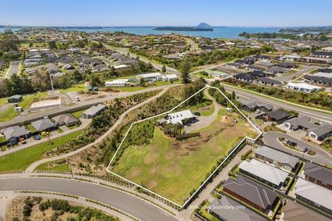 Photo of property in 340 Omokoroa Road, Omokoroa, 3114
