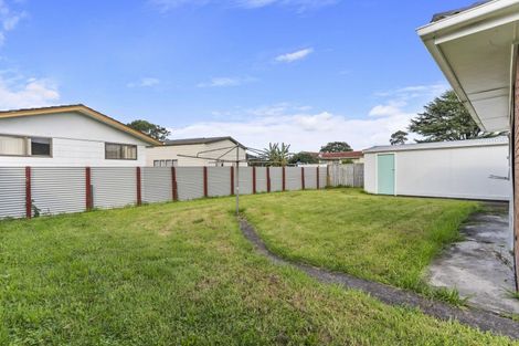 Photo of property in 37 Garus Avenue, Mangere East, Auckland, 2024