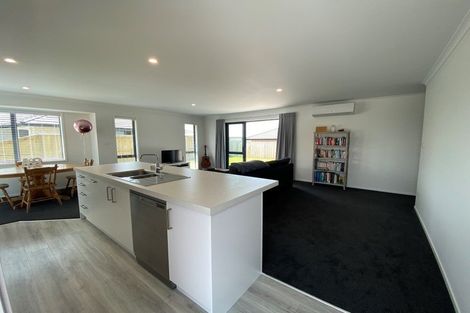 Photo of property in 6 Mercury Lane, Papamoa, 3118