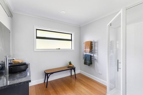 Photo of property in 354 Henwood Road, Hillsborough, New Plymouth, 4372