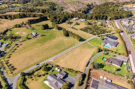 Photo of property in 36 Karaka Drive, Kerikeri, 0295