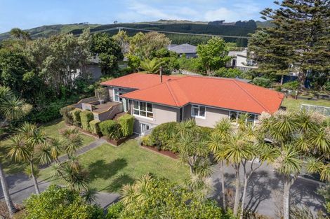 Photo of property in 15 Elizabeth Street, Pukerua Bay, 5026