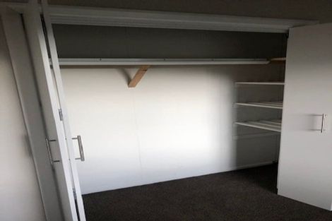 Photo of property in 3/37 Singers Road, Korokoro, Lower Hutt, 5012