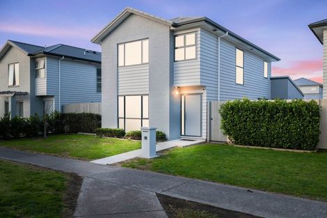 Photo of property in 7 Treestump Road, Takanini, 2112