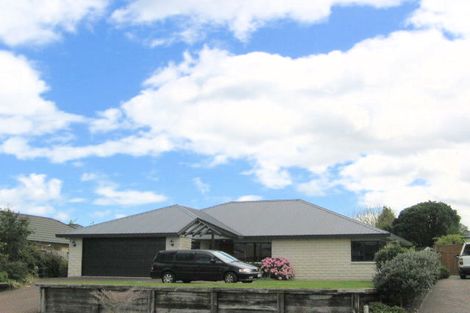 Photo of property in 9 Balmoral Drive, Hilltop, Taupo, 3330