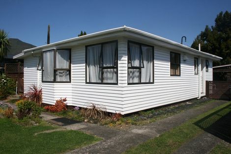 Photo of property in 22 Mackenzie Street, Kawerau, 3127