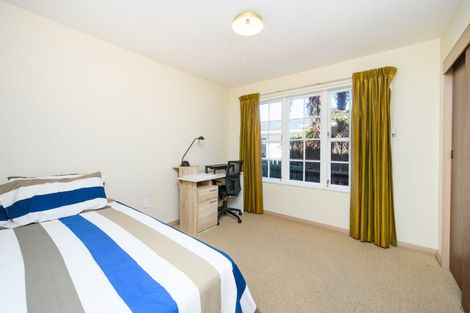 Photo of property in 31 Redwood Grove, Hokowhitu, Palmerston North, 4410