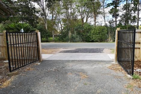 Photo of property in 33a Springs Road, Parakai, 0830