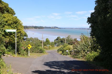 Photo of property in 68 Mclarin Road, Glenbrook, Waiuku, 2681