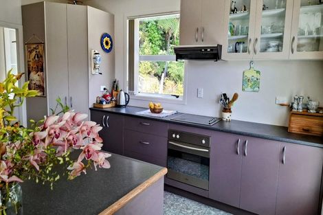 Photo of property in 48 Joyces Road, Paihia, 0200