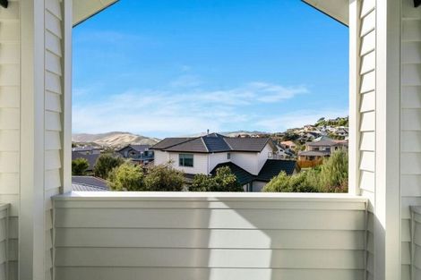 Photo of property in 44 Furlong Crescent, Churton Park, Wellington, 6037