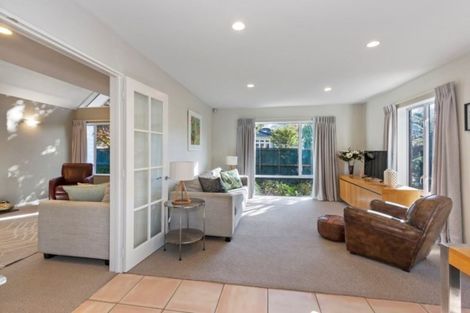 Photo of property in 20 Cashmere Road, Cashmere, Christchurch, 8022