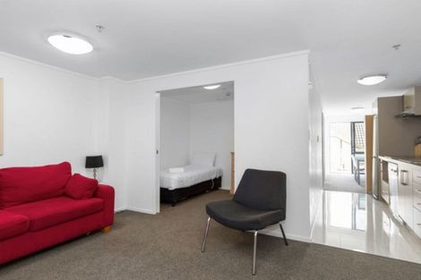 Photo of property in Atlas Apartments, 17/49 Maunganui Road, Mount Maunganui, 3116