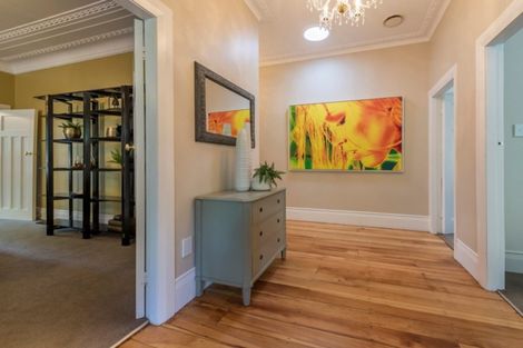 Photo of property in 81 Oraha Road, Kumeu, 0892