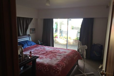 Photo of property in 17 Cashmere Place, Glenfield, Auckland, 0629