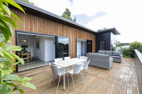 Photo of property in 8 Orite Drive, Welbourn, New Plymouth, 4310