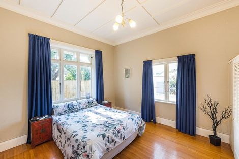Photo of property in 92 Wood Street, Takaro, Palmerston North, 4410