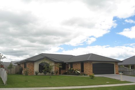 Photo of property in 38 Oaklands Drive, Cambridge, 3434