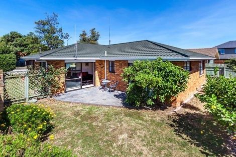 Photo of property in 209 College Street, West End, Palmerston North, 4412
