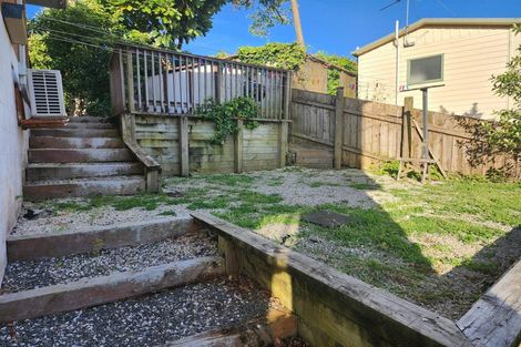 Photo of property in 1/18 Kentigern Close, Pakuranga, Auckland, 2010