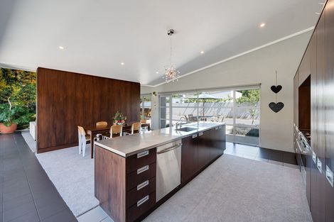 Photo of property in 52 Sylvan Street, Lake Hayes, Queenstown, 9304