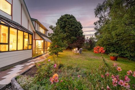 Photo of property in 2 Lavinia Grove, Waikanae Beach, Waikanae, 5036