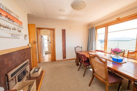 Photo of property in 138 Easther Crescent, Kew, Dunedin, 9012