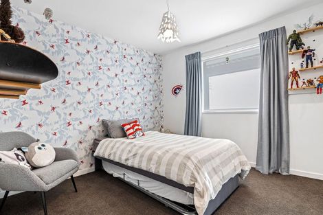 Photo of property in 29 Tara Crescent, Woodend, 7610