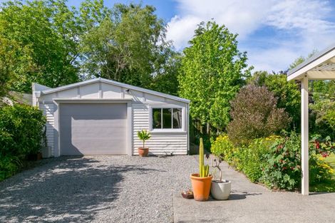 Photo of property in 15 Howard Street, Carterton, 5713