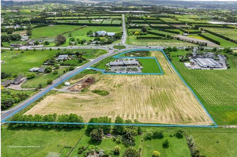 Photo of property in 449 Taupaki Road, Kumeu, 0892