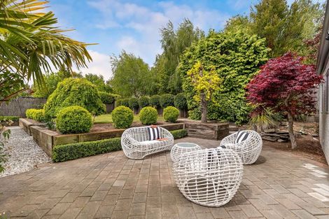 Photo of property in 7 Kelvin Place, Kelvin Heights, Queenstown, 9300