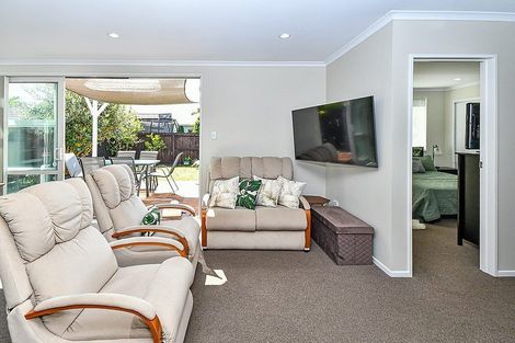 Photo of property in 17 Mohua Avenue, Takanini, 2112