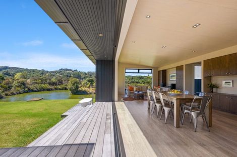 Photo of property in 851b Takatu Road, Tawharanui Peninsula, Matakana, 0986