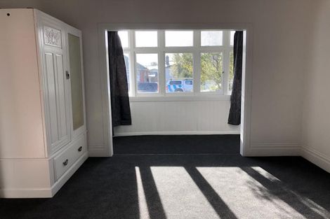 Photo of property in 152 Featherston Street, Palmerston North, 4410