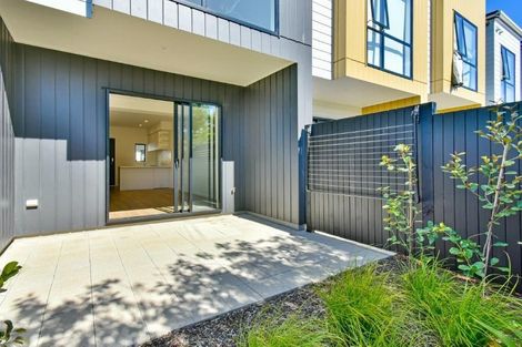 Photo of property in 4/47a Huntington Drive, Huntington Park, Auckland, 2013