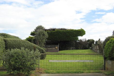 Photo of property in 25 Sarah Street, Waikawa Beach, Manakau, 5573