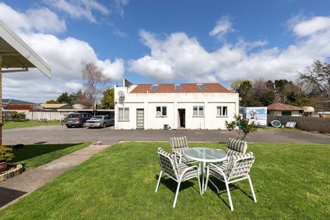 Photo of property in 122 Great South Road, Huntly, 3700