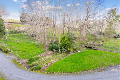 Photo of property in 227 Ararua Road, Waiotira, 0193