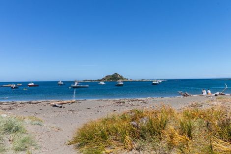 Photo of property in 15/20 Trent Street, Island Bay, Wellington, 6023