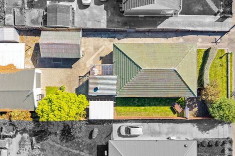 Photo of property in 20 Dunarnan Street, Avonside, Christchurch, 8061