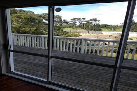 Photo of property in 1072 Great North Road, Point Chevalier, Auckland, 1022